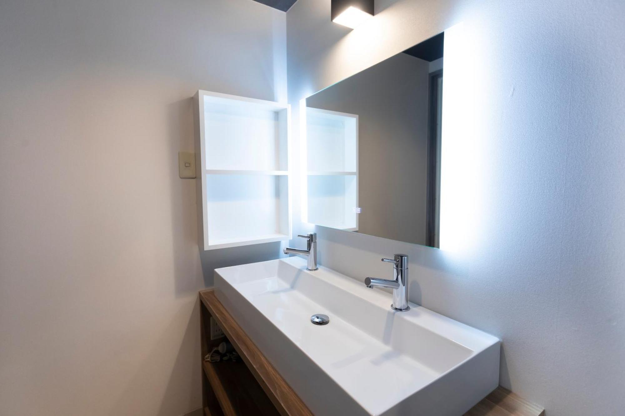 Hotel Atlas Shinkabukicho (Adults Only) Tokyo Exterior photo