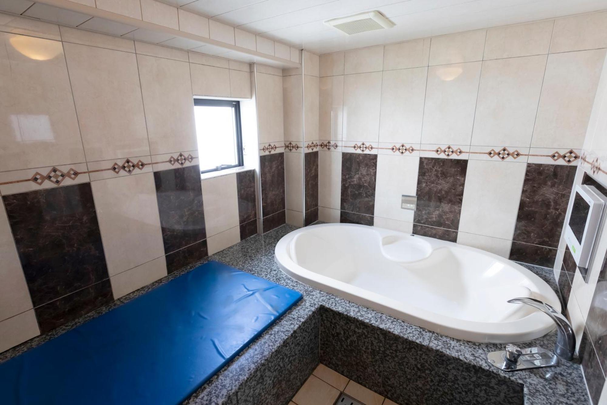 Hotel Atlas Shinkabukicho (Adults Only) Tokyo Exterior photo