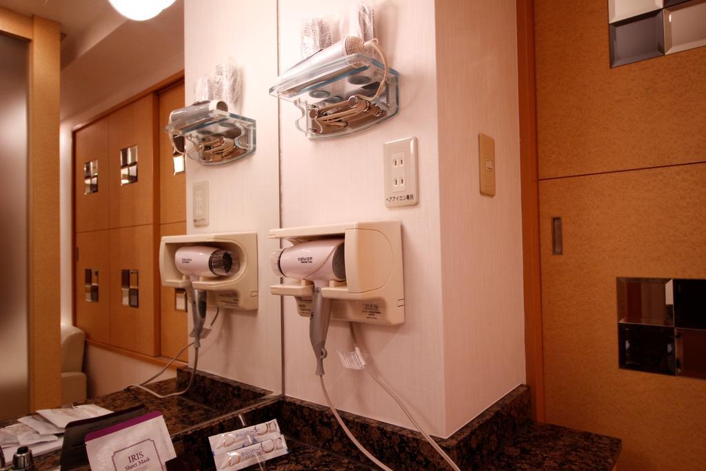 Hotel Atlas Shinkabukicho (Adults Only) Tokyo Exterior photo